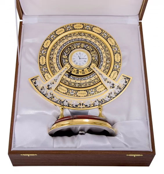 Вечный календарь Время бесценно (основание яшма)